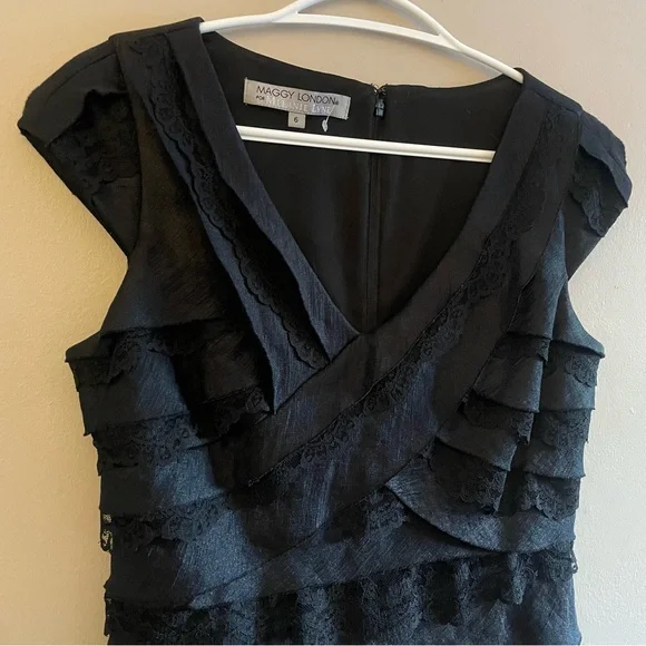 Maggy London Black Tiered Lace V-Neck Cap Sleeve Mini Dress - Size 6 EUC - Picture 4 of 16